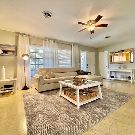 Rowena House 2Bd Den 2Bth Heated Pool Near Siesta Key Βίλα Σεϊρασότα Εξωτερικό φωτογραφία